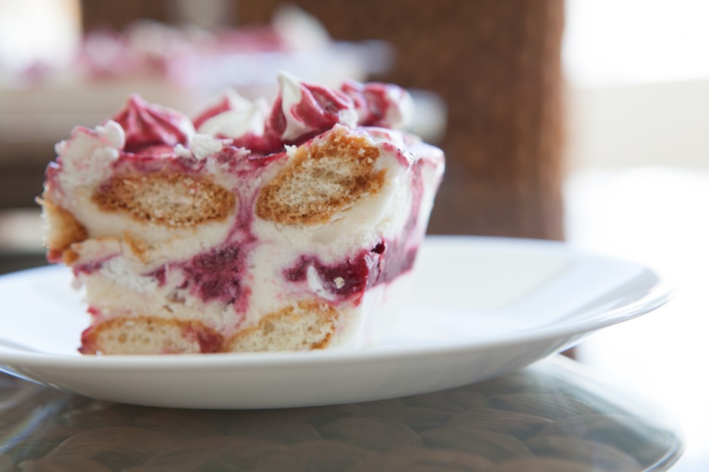 Amazing Foodie's Frozen Blackberry Meringue Dessert recipe!
