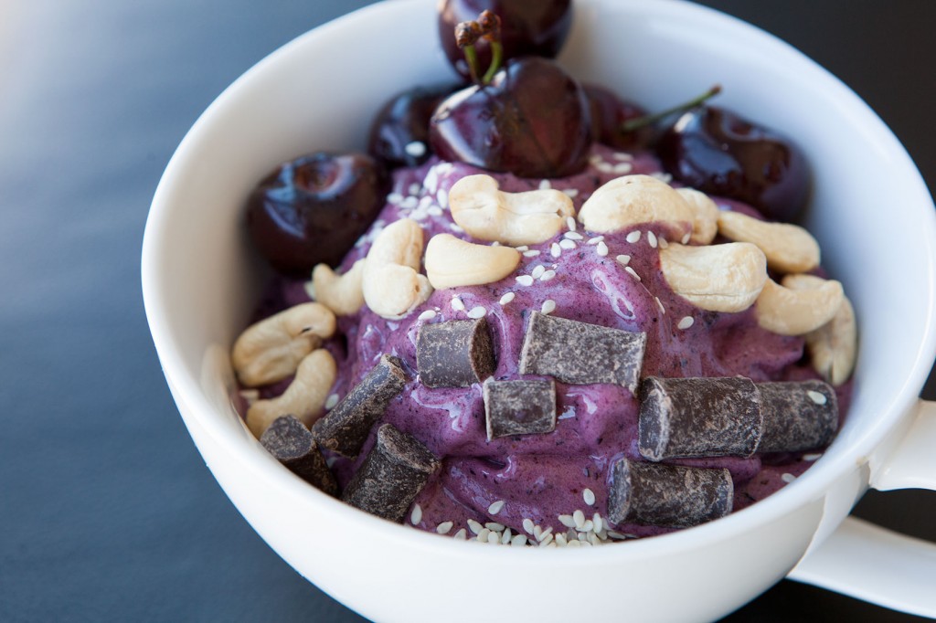 Healthy-Bowl-Blackberry-Bliss-with-Cherries-on-Top-6